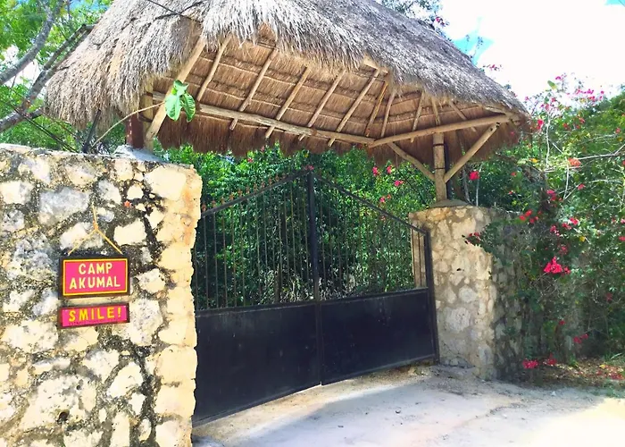 Camp - Hosted Family Aparthotel Akumal